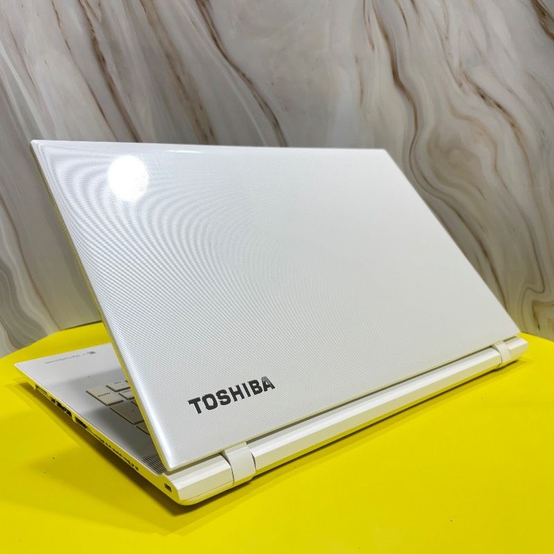 爆速第5世代Core i7✨バッテリー〇✨東芝ノートパソコン✨メモリ8GB