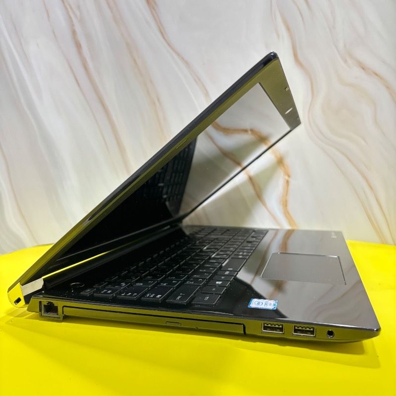 高性能☆6世代Core i5【オフィス付】メモリ8GB☆爆速SSD搭載☆動作良好