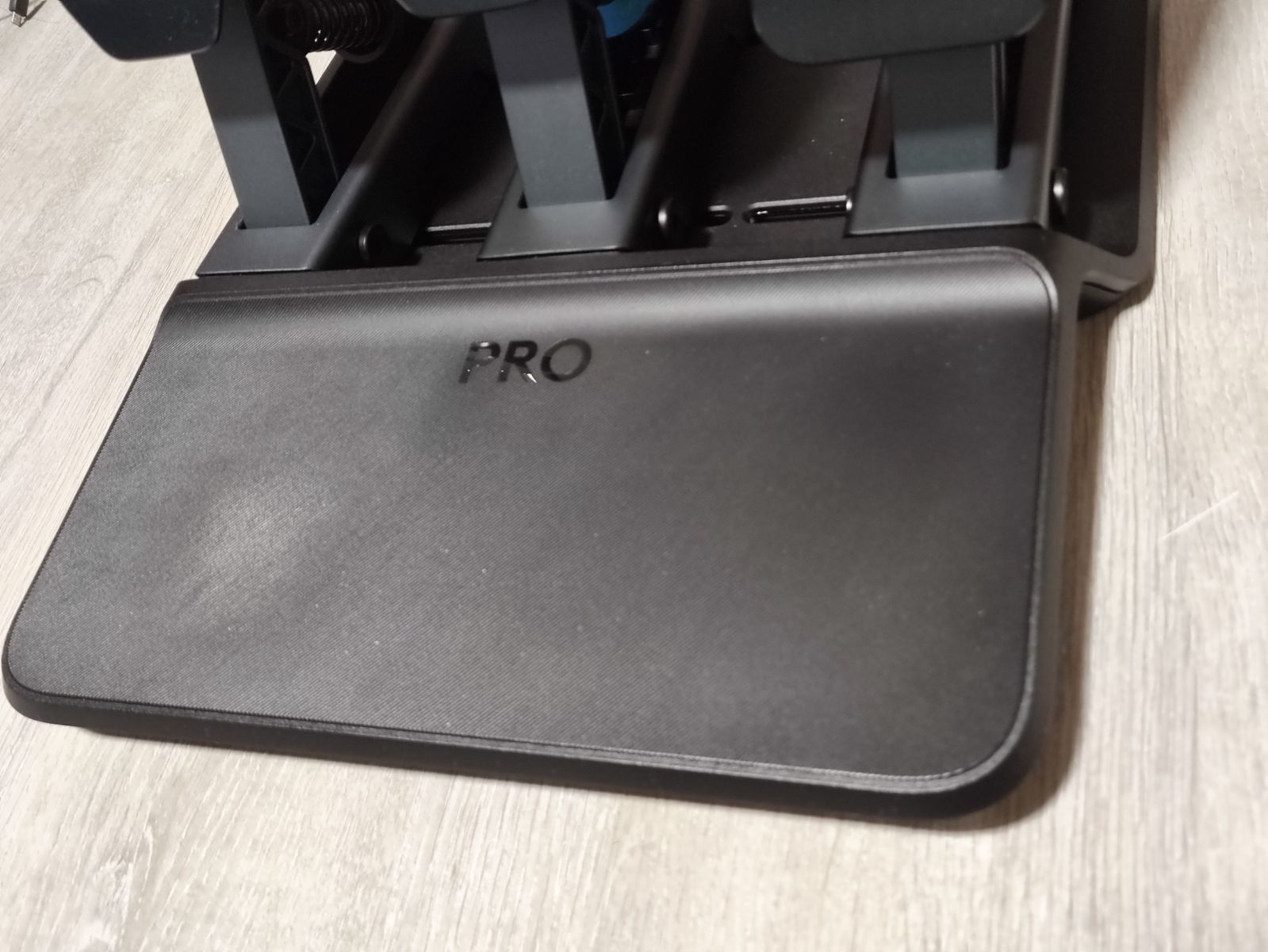 logicool G PRO RACING WHEEL/PEDALS set【中古品】ハンコン - メルカリ