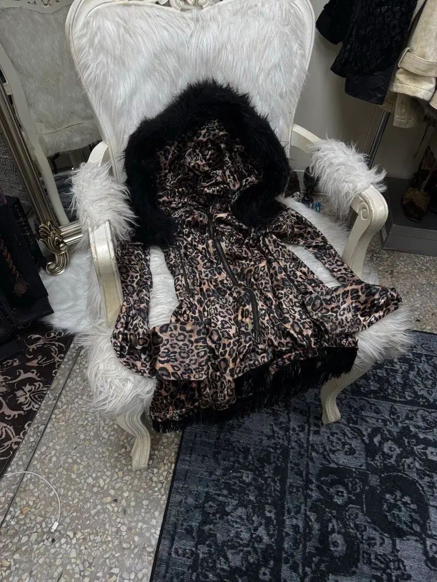 Civarize レオパード ベロア ファー フリンジ パーカー