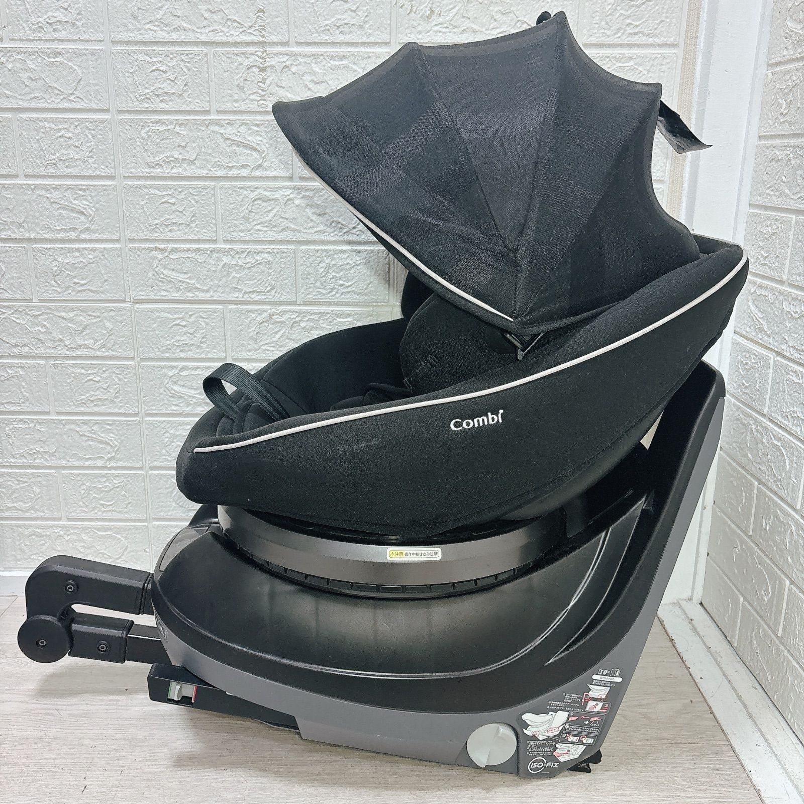 即決 美品 combi コンビ クルムーヴスマートISOFIX Ltd,ブラック 