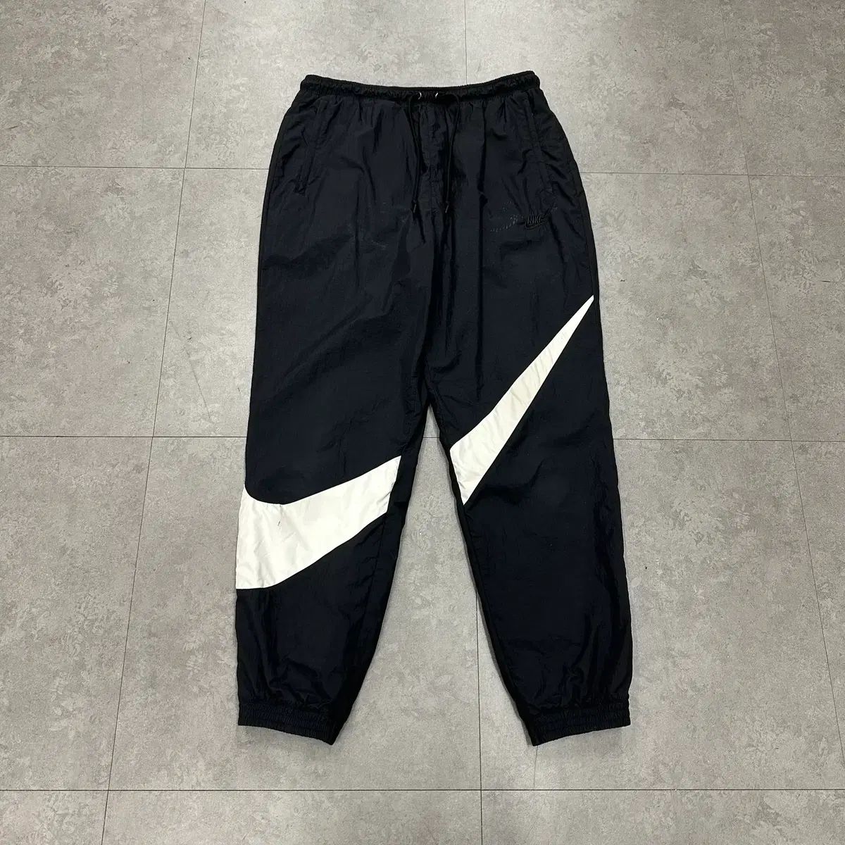 XL NIKE ビックスウォッシュ メンズ ウーブン トラックパンツ - メルカリ