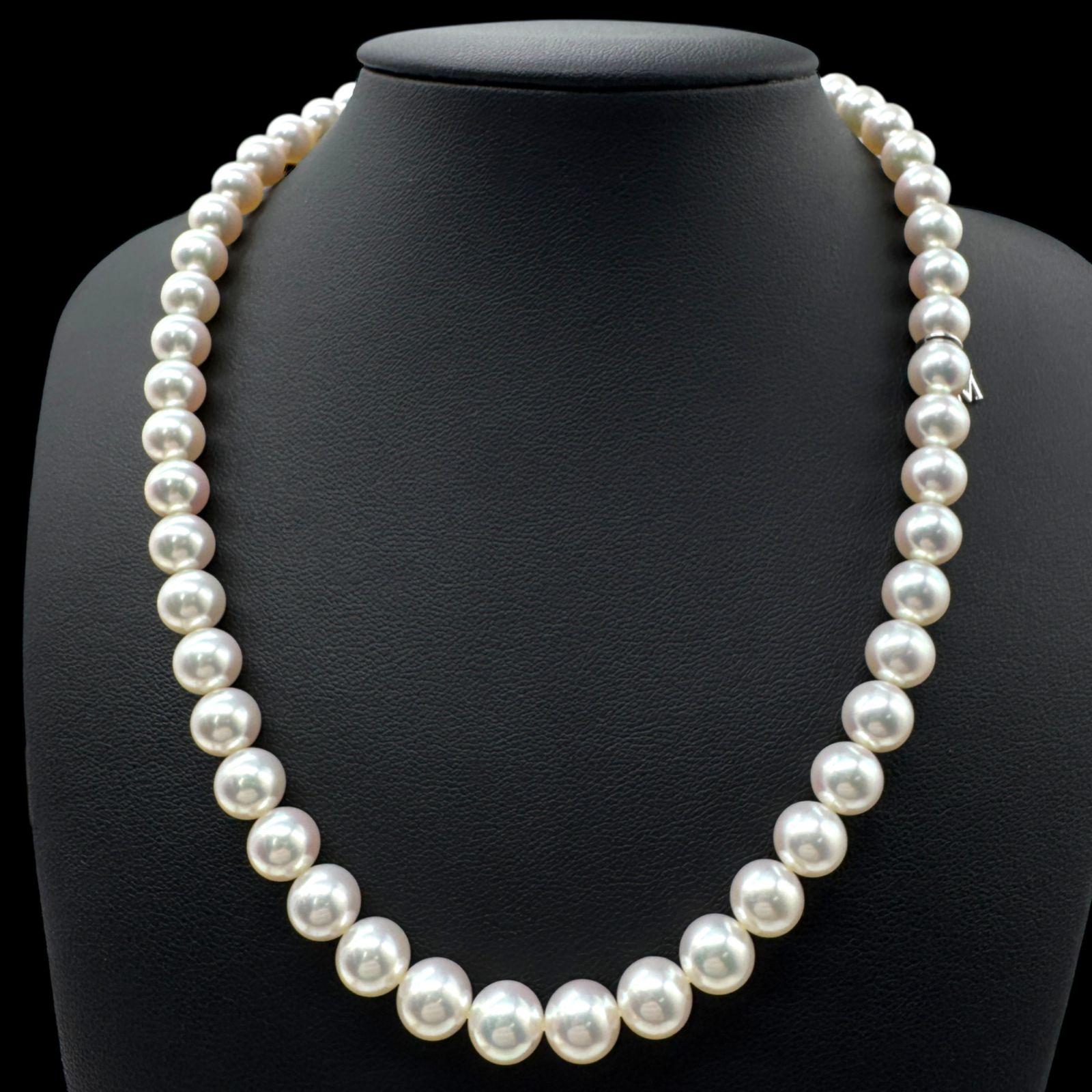MIKIMOTO ミキモト K18 約8.0-8.5mm珠 Mチャーム テリ◎ アコヤ真珠