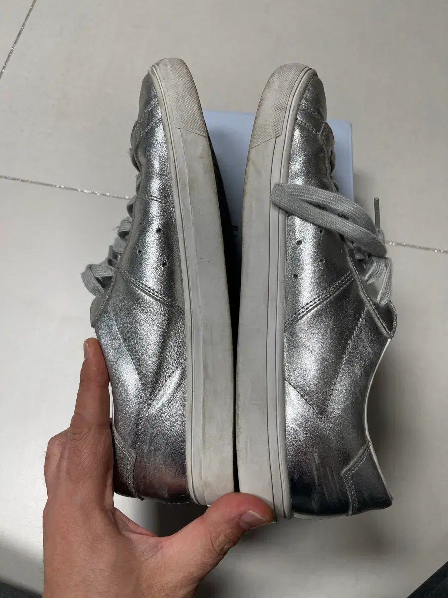 オニツカタイガー 론シップ 2 0 シルバー 270 - メルカリ