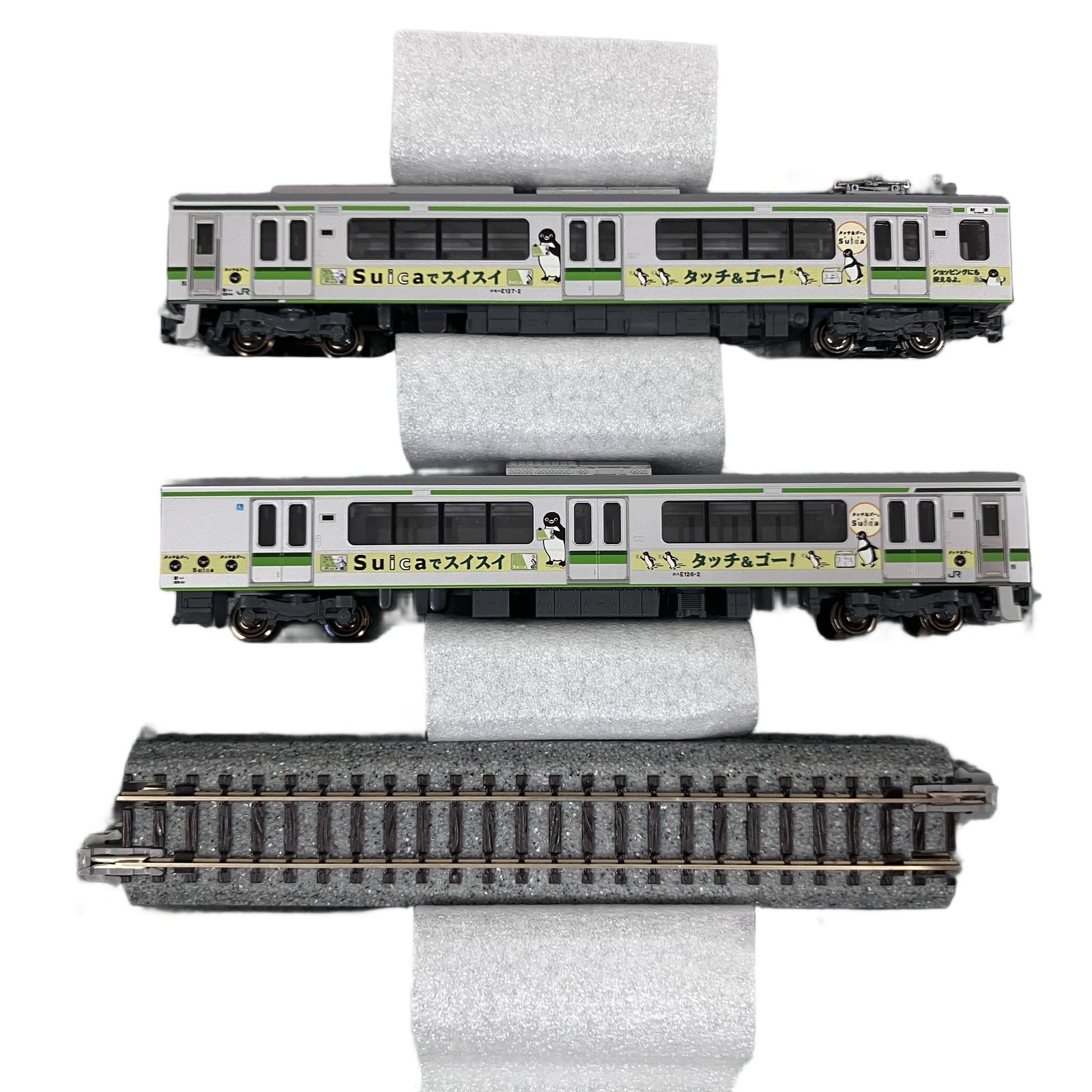 KATO E127系 0番台 新潟色 Suicaのペンギンラッピング車両 鉄道模型 N