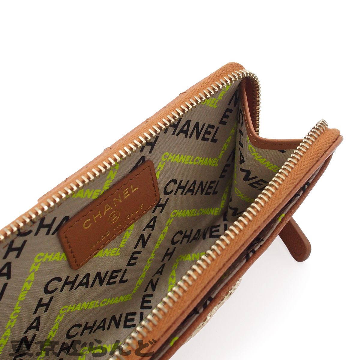 シャネル CHANEL フラグメントケース ピンクベージュ ゴールド金具