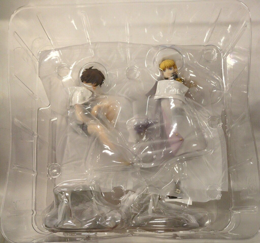 メガハウス ALPHA×OMEGA 新機動戦記ガンダムW ヒイロ・ユイ&リリーナ