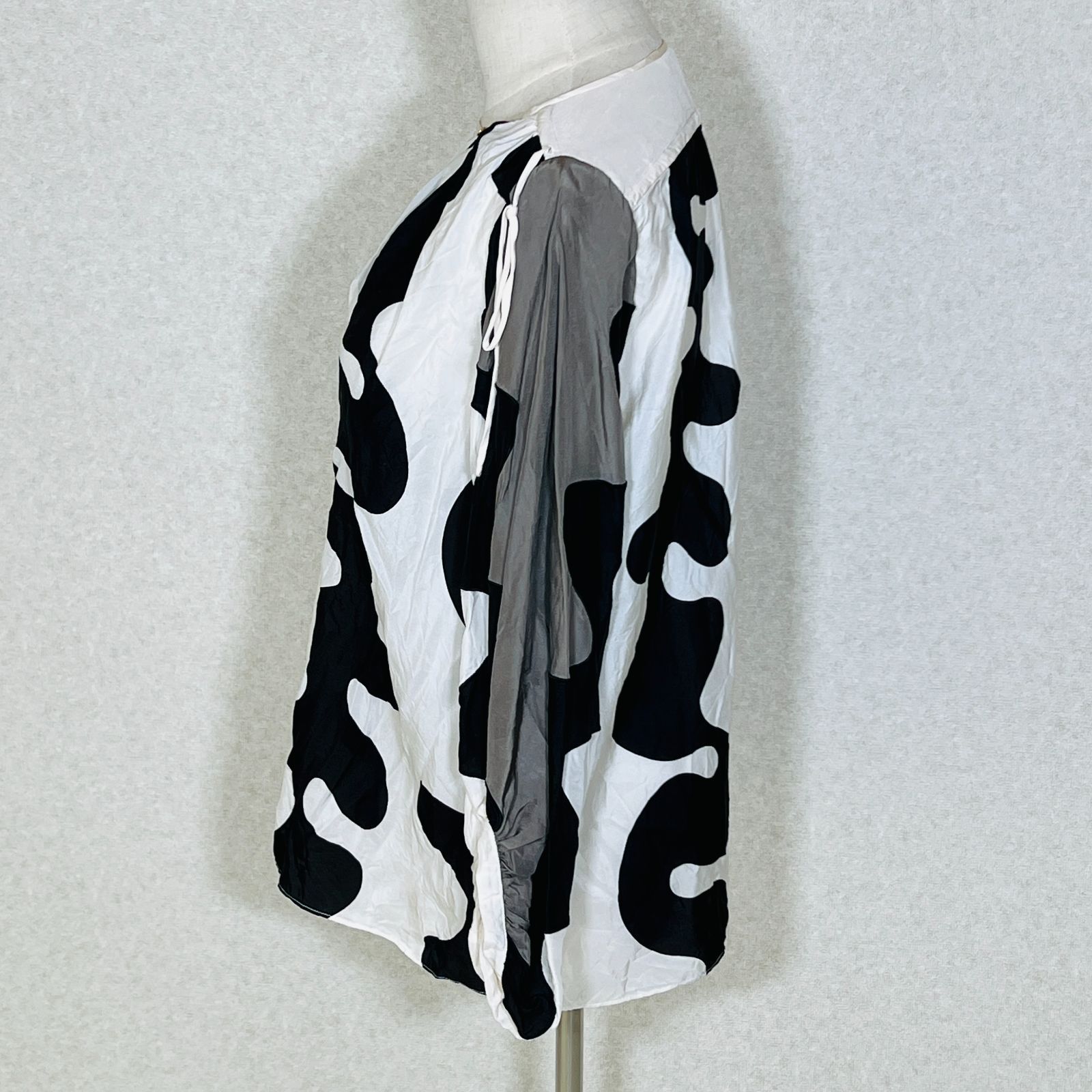 DVF ダイアンフォンファステンバーグ シルク100% ブラウス M 抽象柄