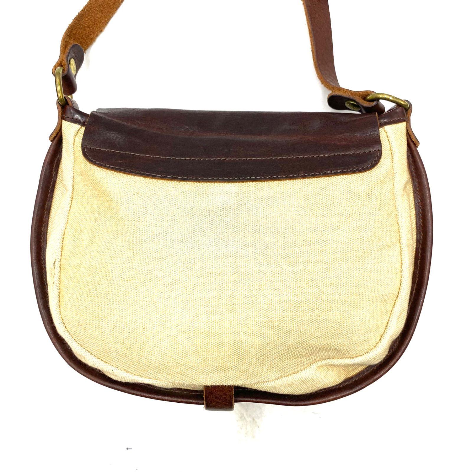 IL BISONTE イルビゾンテ ショルダーバッグ 斜めがけ レザー