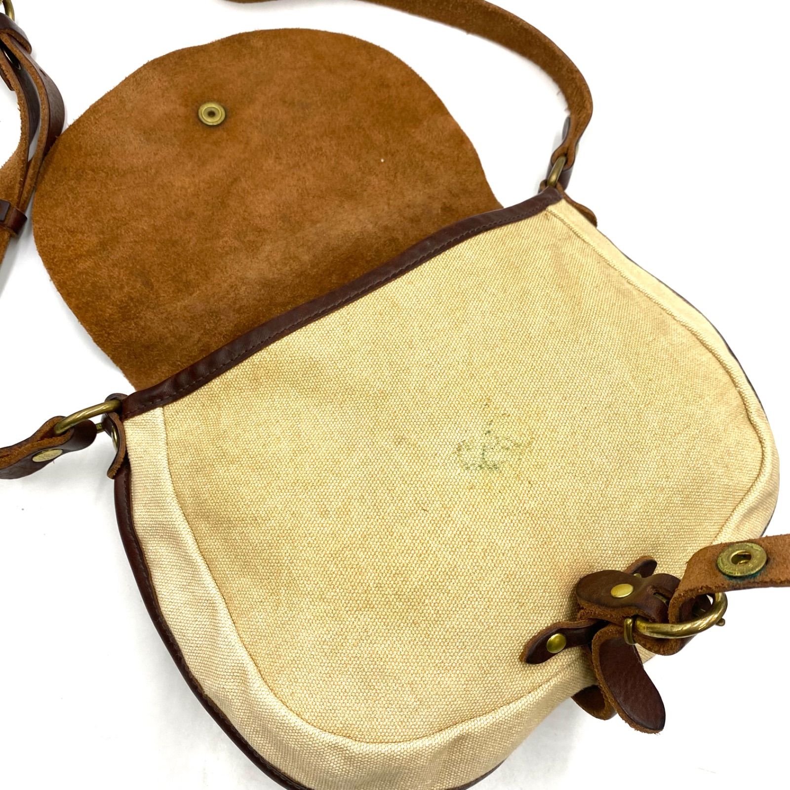 IL BISONTE イルビゾンテ ショルダーバッグ 斜めがけ レザー