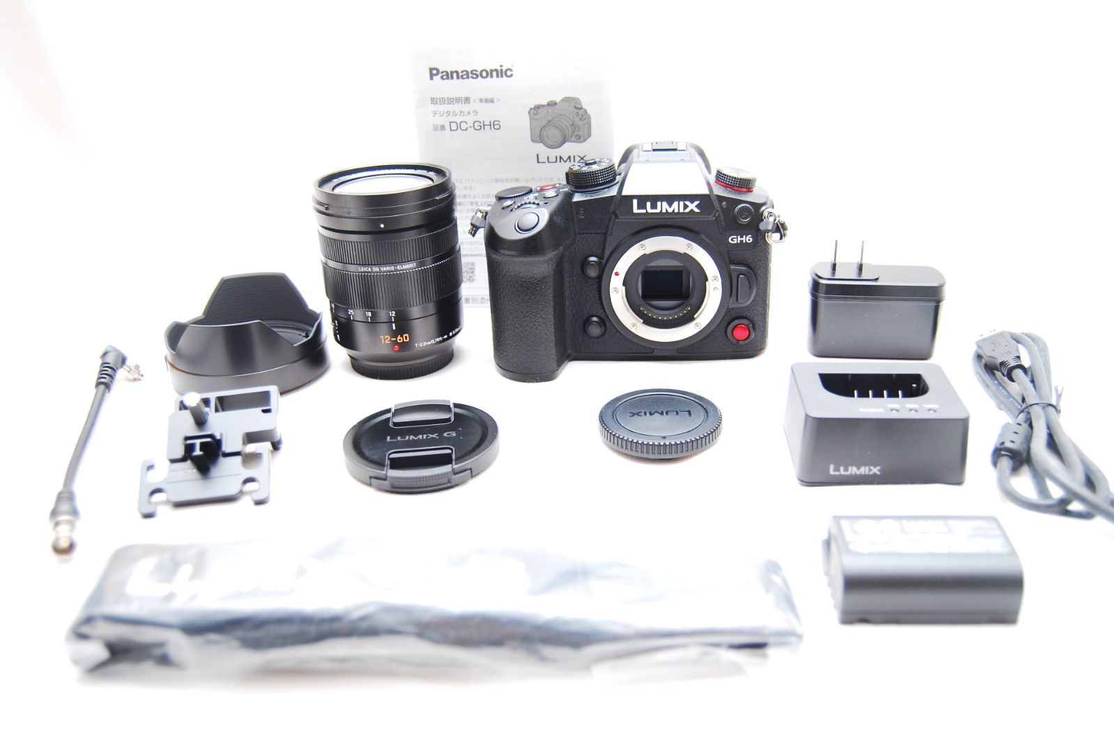 ☆極上美品 ショット数3296回 LUMIX GH6 標準ズームレンズキット DC 