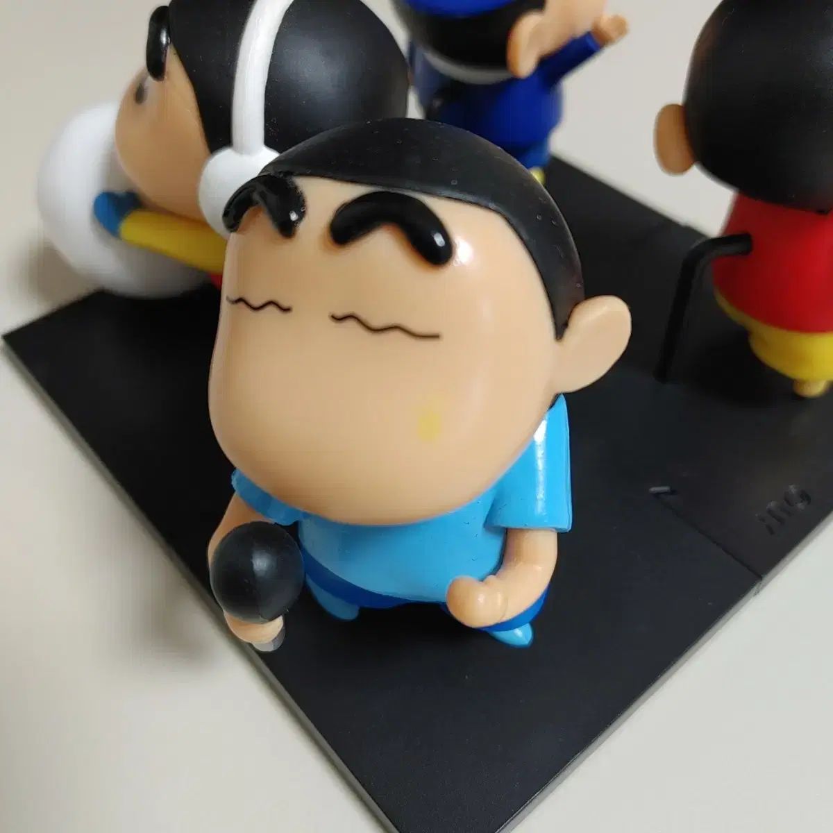 ロッテリア クレヨンしんちゃん フィギュア 4種 セット - メルカリ