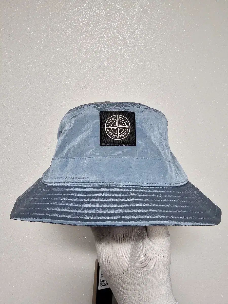 ストーンアイランド ナイロン メタル バケットハット (新品) - メルカリ