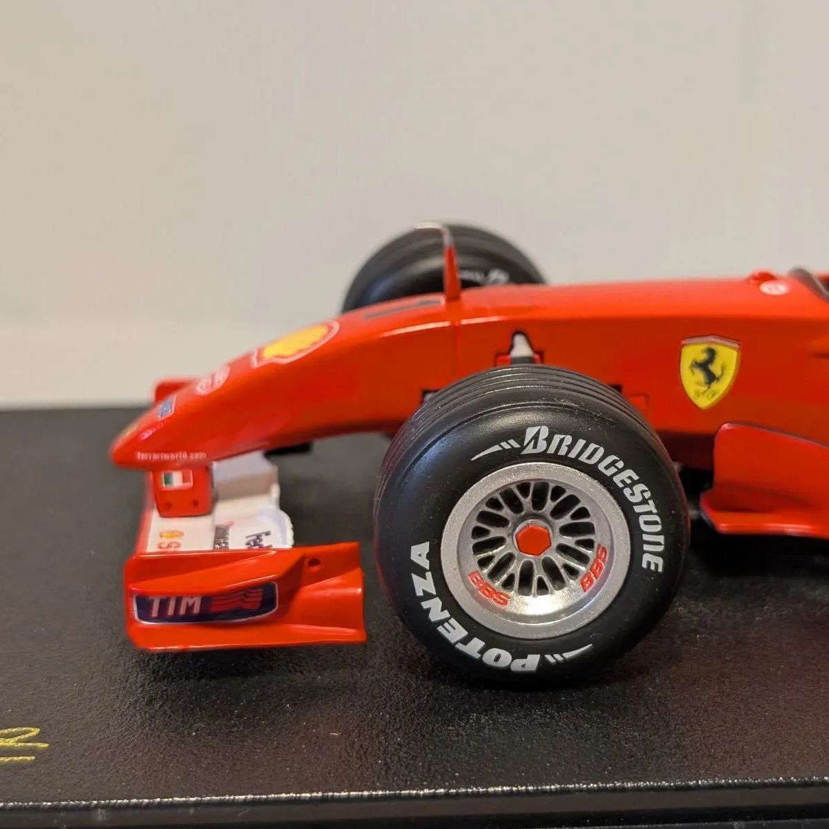 注意！限定品マテル1/18フェラーリF2001ミハエル・シューマッハ - メルカリ