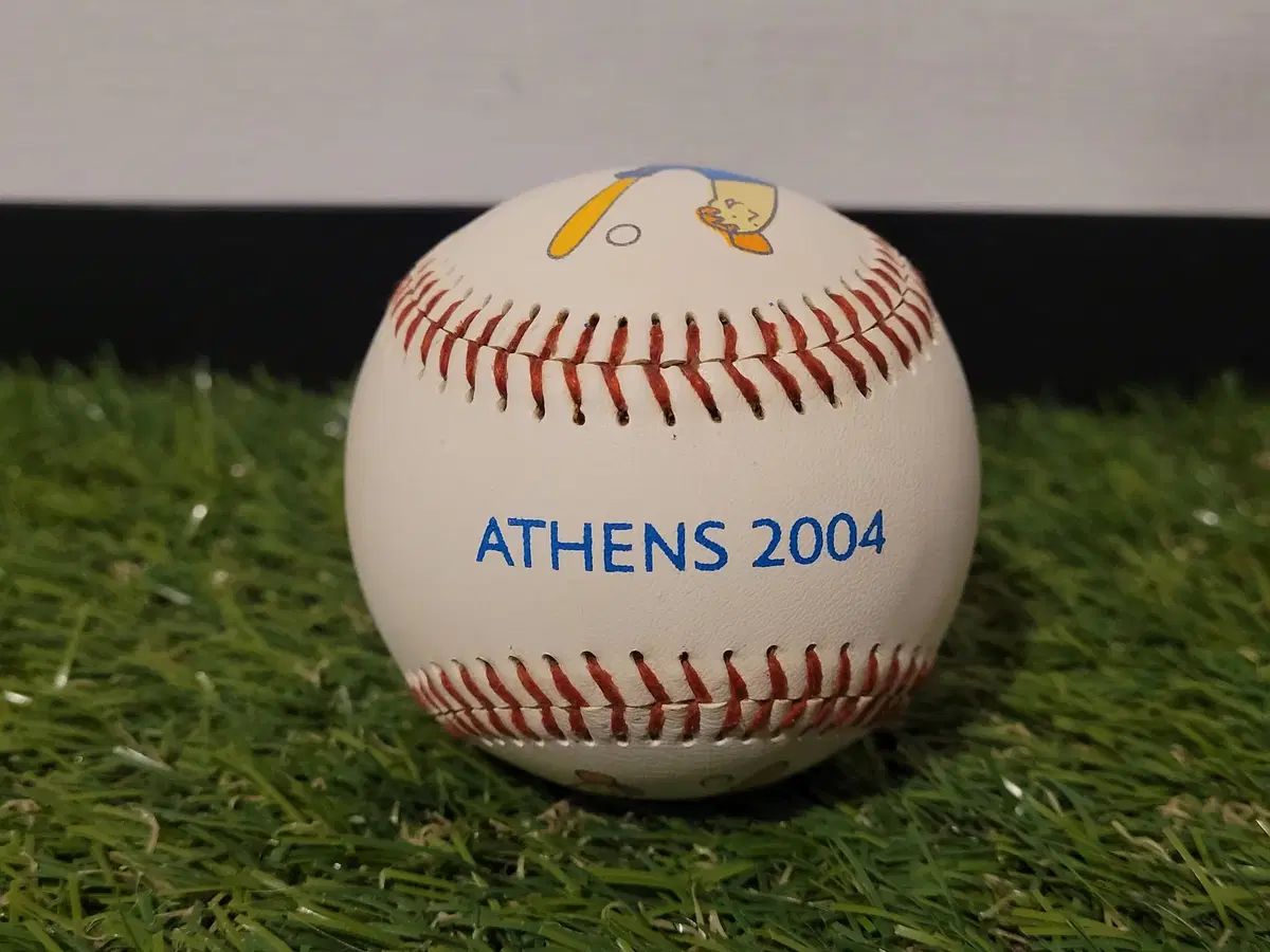 チームロゴ入り野球ボール) 2004 アテネオリンピック 記念球 - メルカリ