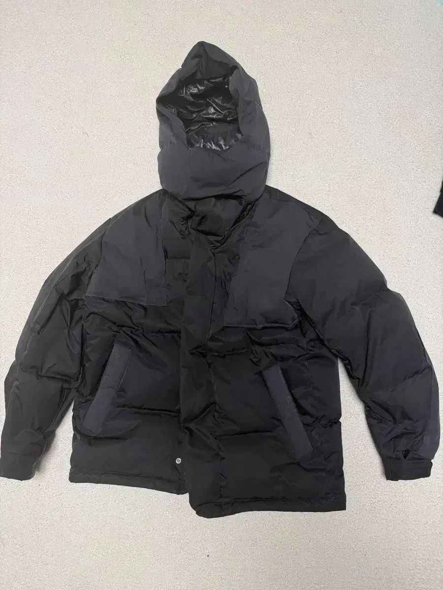 UNIQLO ジルサンダー ブラック ダウン L - メルカリ