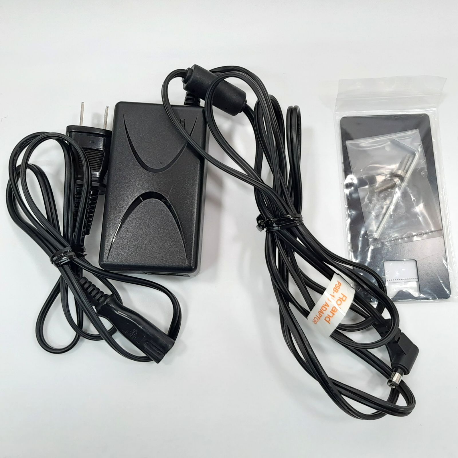 Roland JUNO-Gi シンセサイザー ソフトケース付 - メルカリ