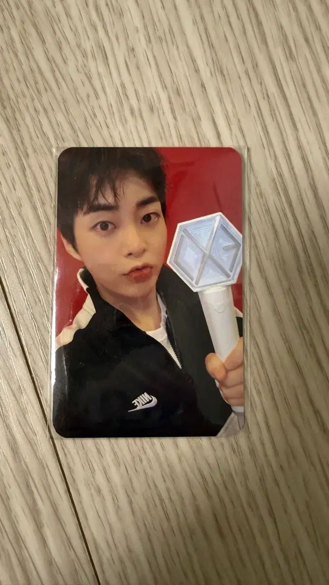 EXO シウミン（XIUMIN・ミンソク） ペンライト トレカ OFFICIAL