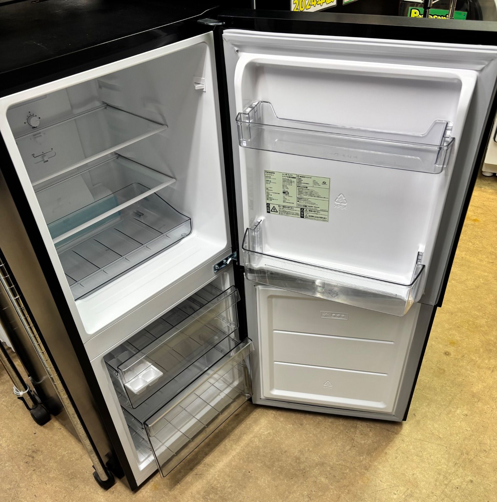 ◇TWIN BIRD 冷蔵庫 121L ミラーガラスデザイン HR-GJ12 - メルカリ