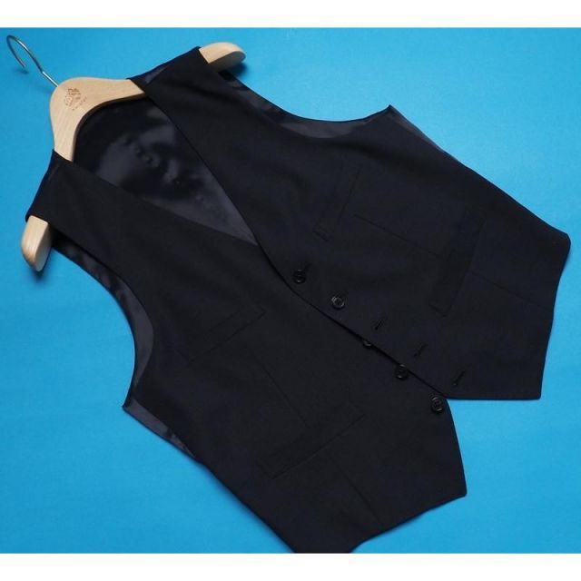 新品訳4.3万円 大手スーツ専門店展開 ビエラノフィニッシュ