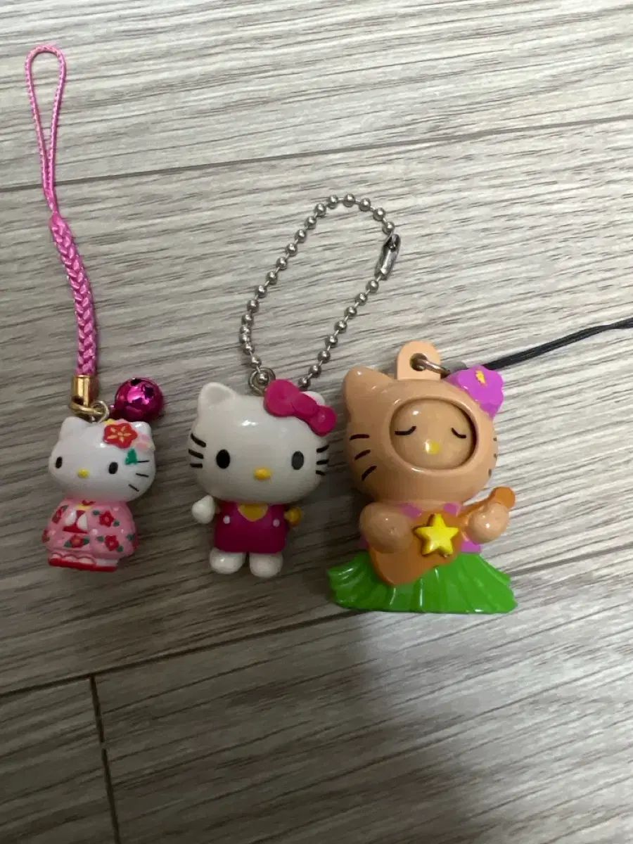 ハローキティ サンリオ キーホルダー まとめ 3種 KITTY ハローキティ 
