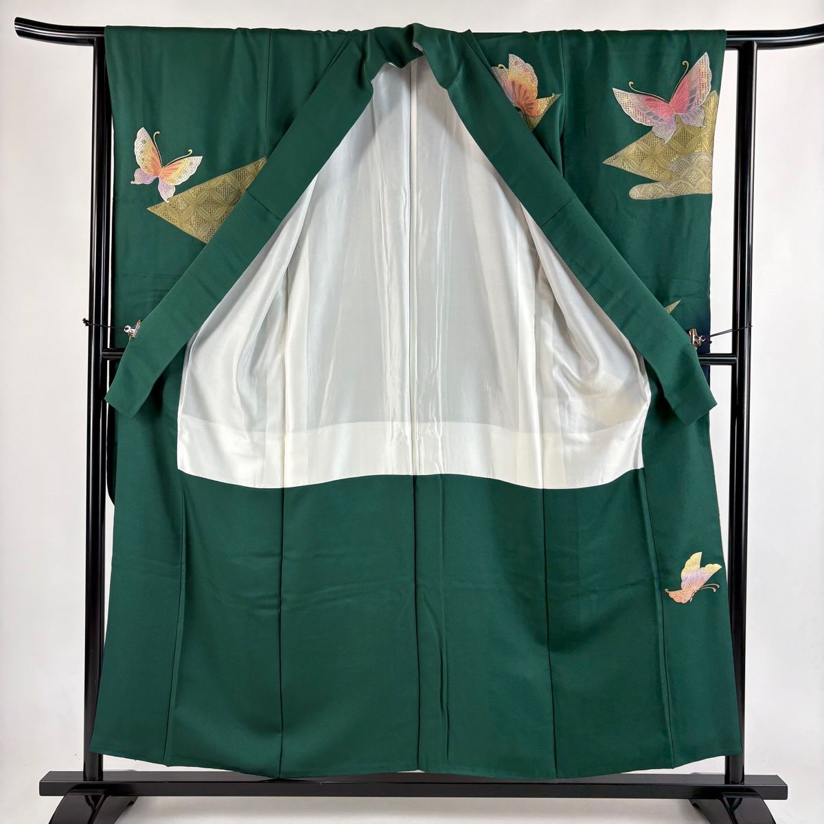 振袖 身丈155cm 裄丈64.5cm M 袷 蝶 七宝 刺繍 金銀彩 緑 正絹 秀品