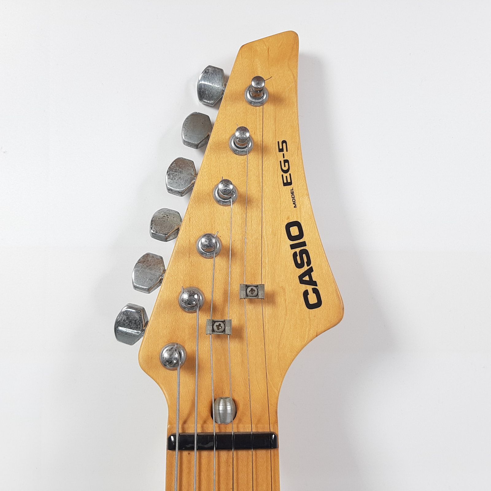 CASIO EG-5 エレキング アンプスピーカー内臓 エレキギター ホワイト