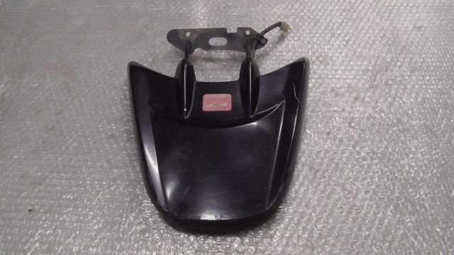 スマートディオZ4 AF63-1200xxx の リアスポイラー 傷:#1769742277