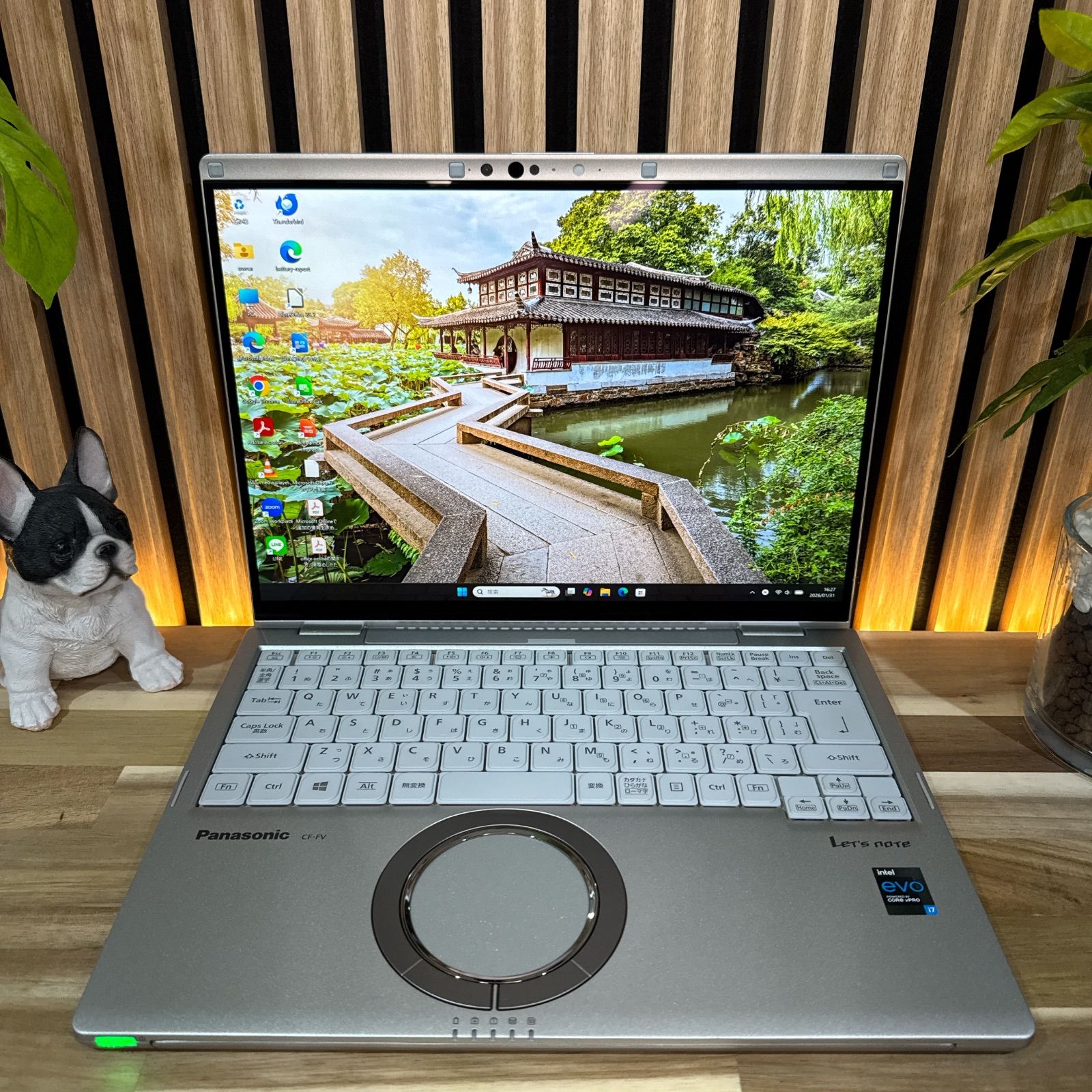 公式ショップ限定価格❣️/ 美品《最高峰i7搭載》Panasonic Let's note