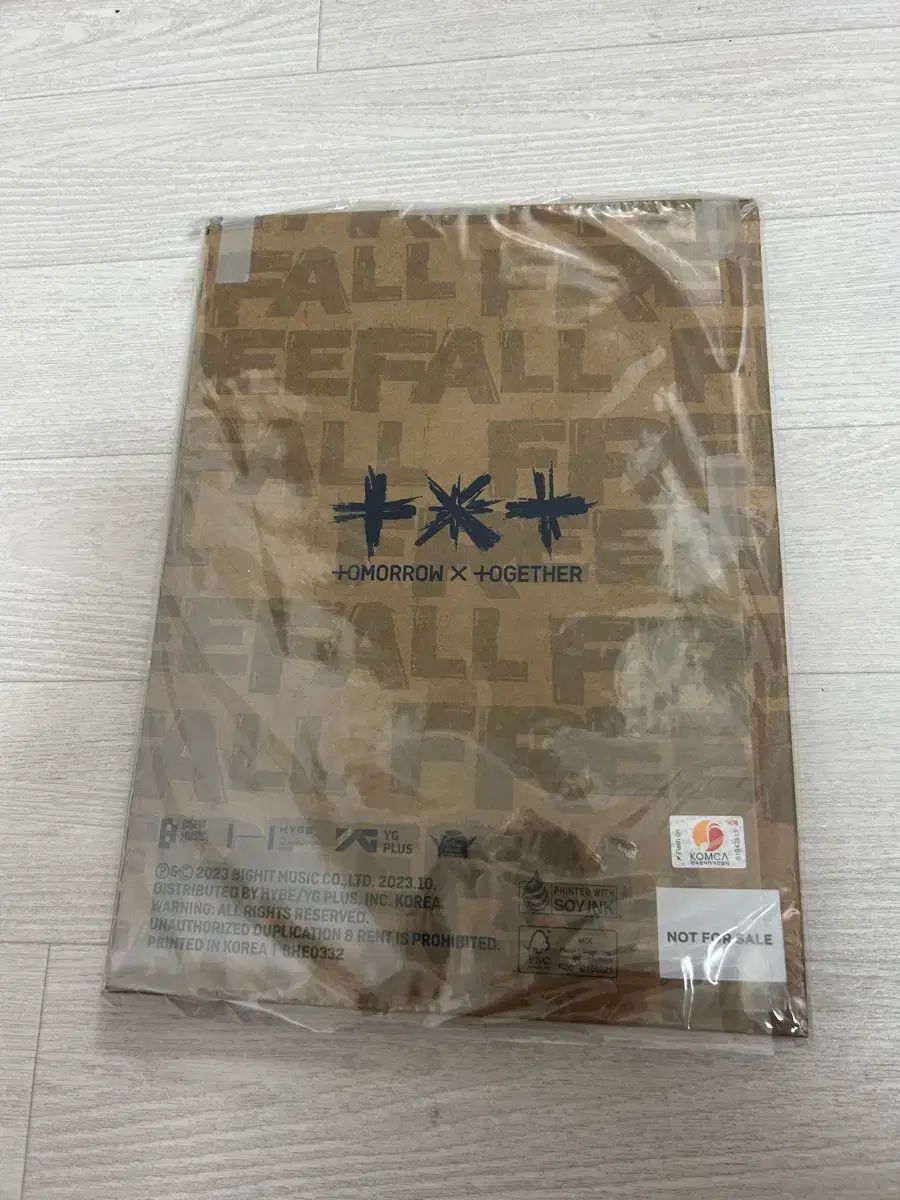 TOMORROW X TOGETHER(TXT) サイン入り アルバム - メルカリ