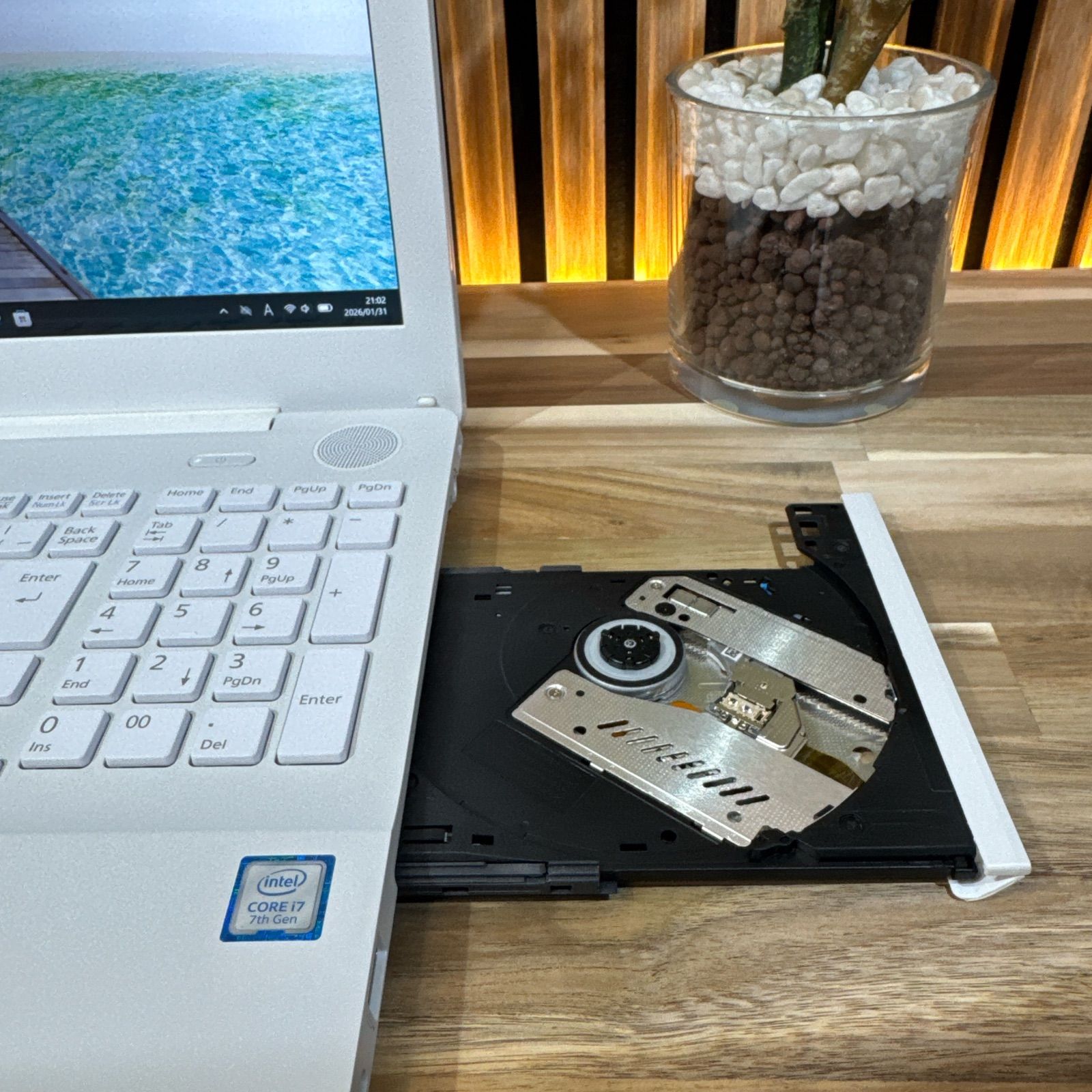 公式ショップ限定価格❣️/ 極美品《最高峰i7搭載》富士通 LIFEBOOK