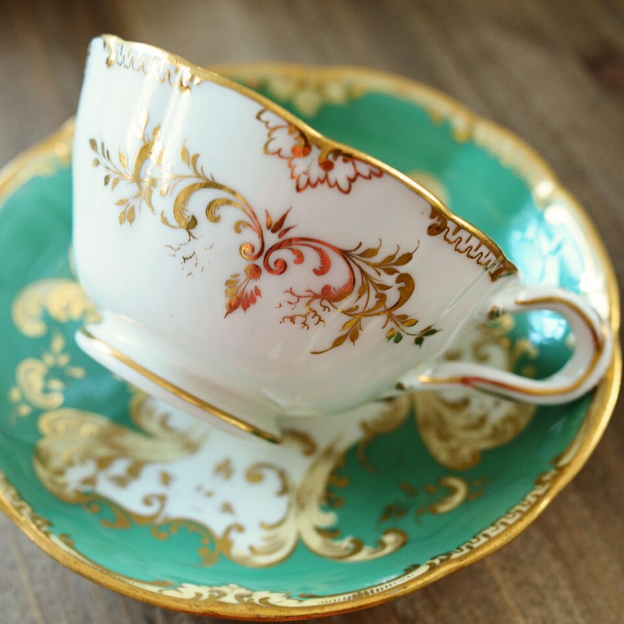 STORY CUPコレクション】英国ミントン グリーン×金彩のアンティーク