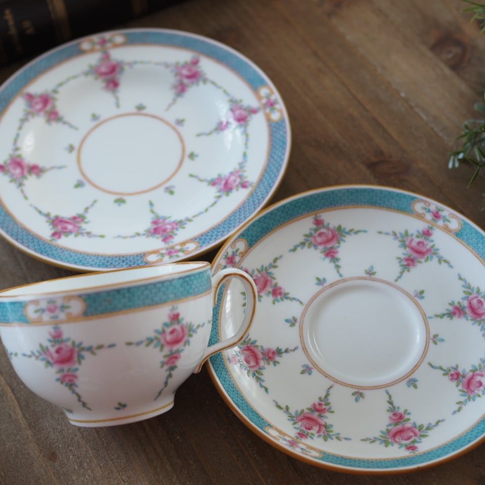 希少】英国アンティーク ミントンペルシアンローズ トリオA カップ