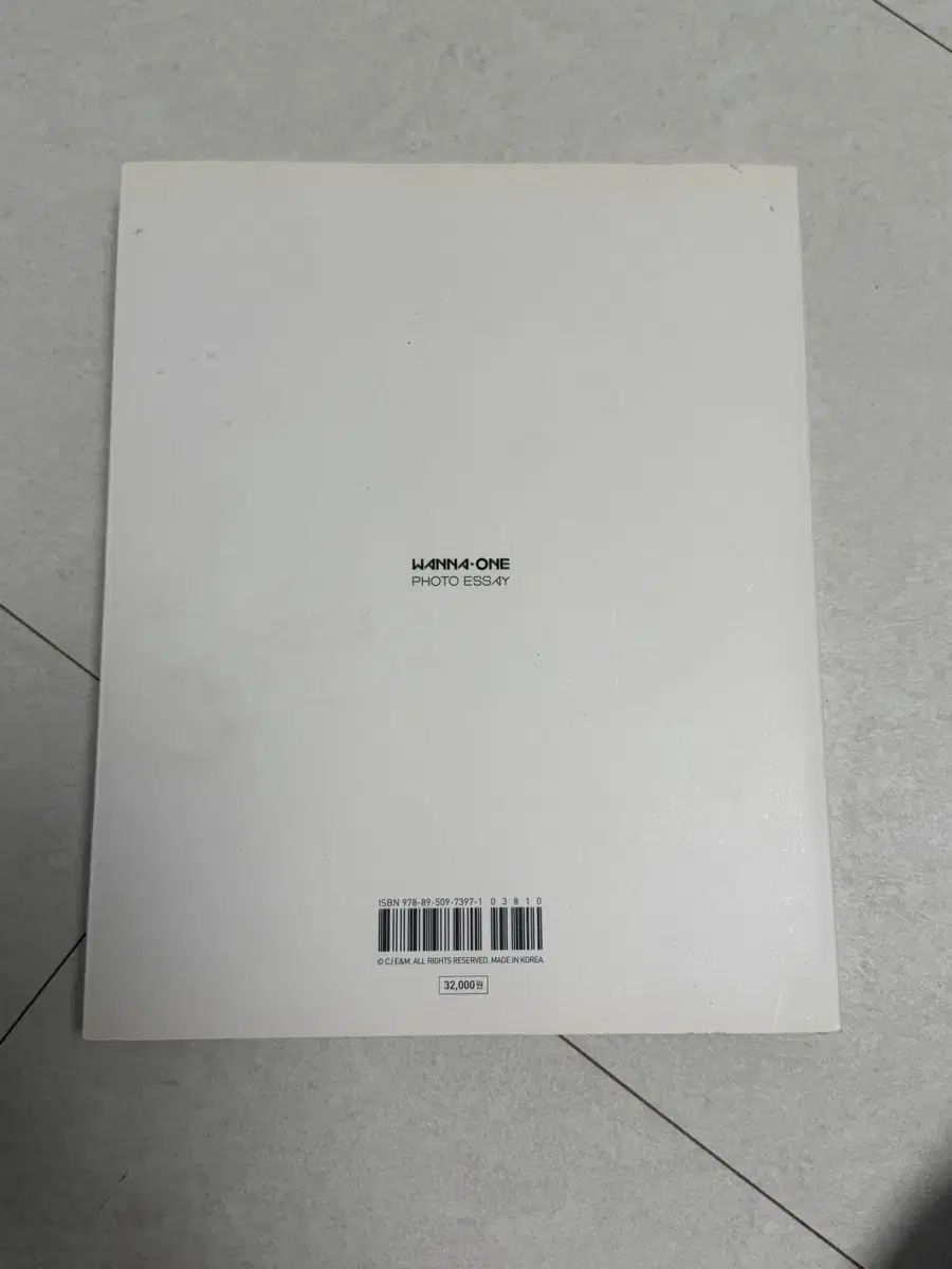 Wanna One（ワナワン）写真エッセイ - メルカリ