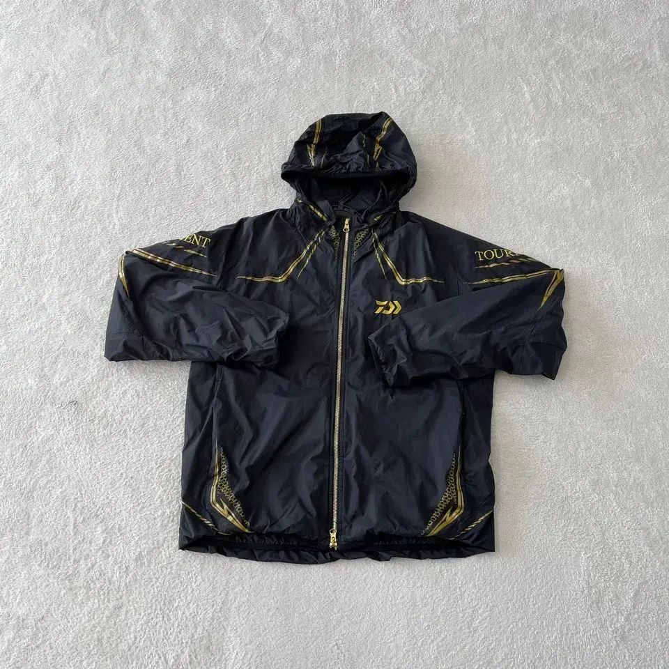 L DAIWA₍ダイワ) トーナメント ゴアテックス ジャケット 釣り服 - メルカリ