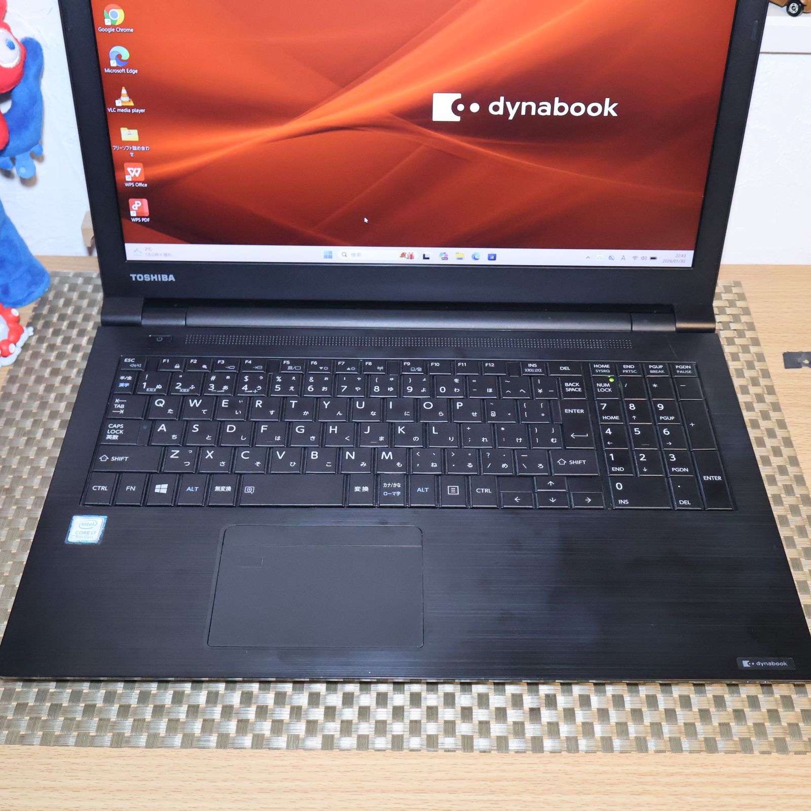 特価品！Win11公式対応8世代i7/メ8G/高速SSD/DVD/無線/カメラ - メルカリ