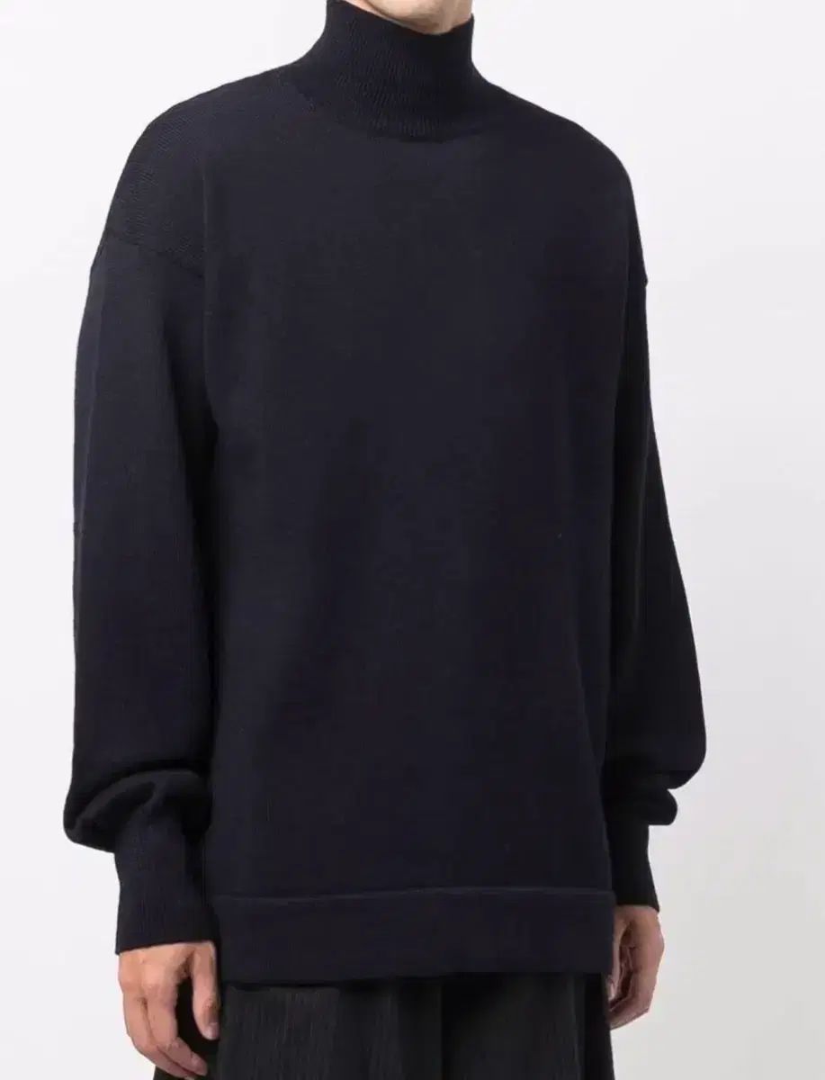 メゾンマルジェラ スティッチ エルボー パッチ タートルネック ニット