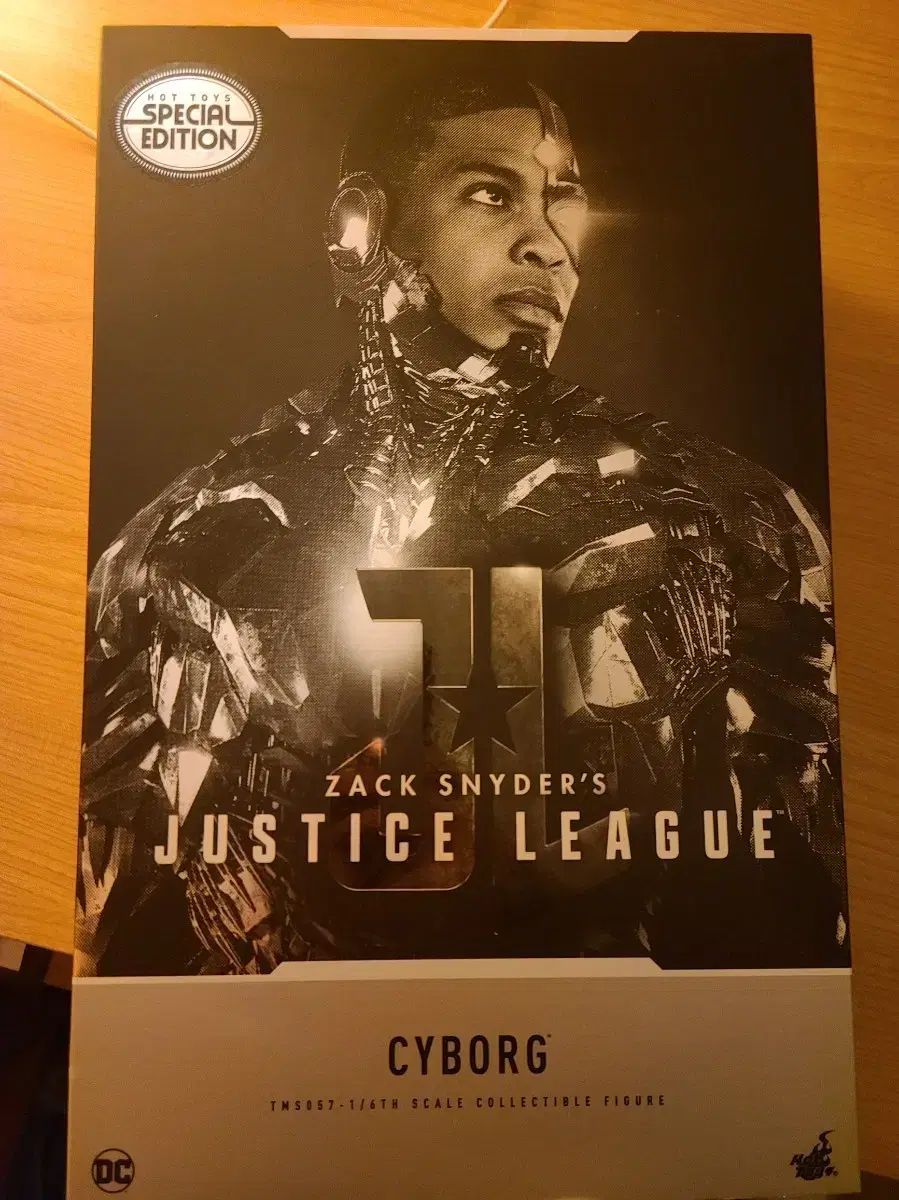 ホットトイズ サイボーグ ジャスティスリーグ スペシャルエディション