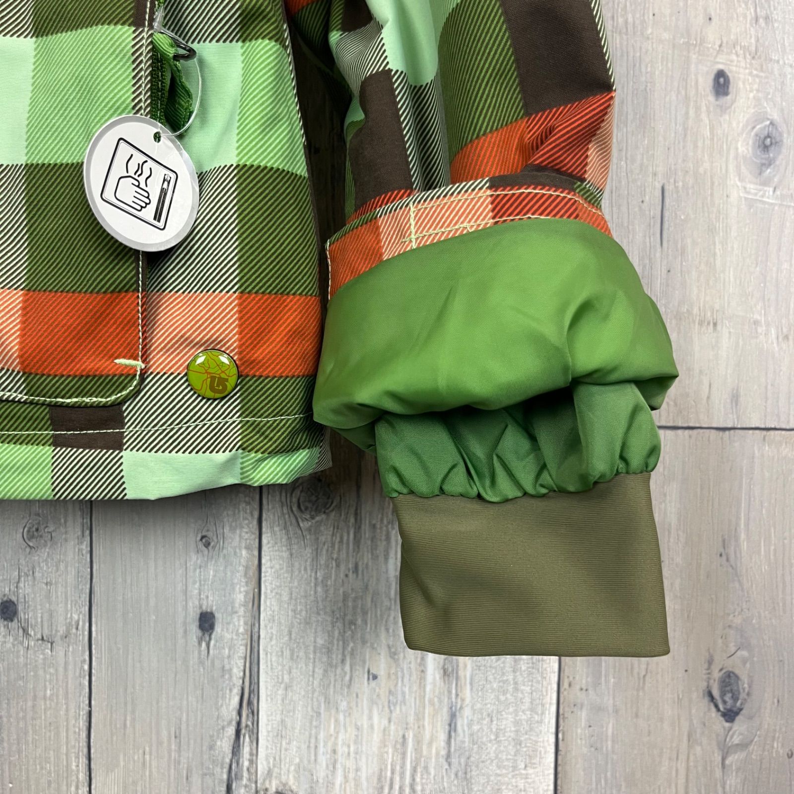 新品】BURTON バートン AVENUE JACKET 防寒 撥水 耐水 スノボ 新品】BURTON バートン AVENUE JACKET 防寒 撥水 耐水 スノボ