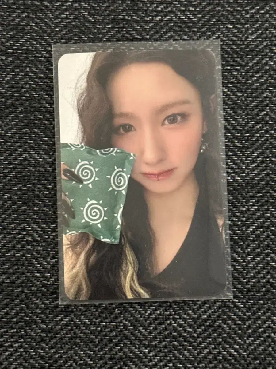 ミヨン(MIYEON) mono ラッキー 公開放送 サノク トレカ - メルカリ