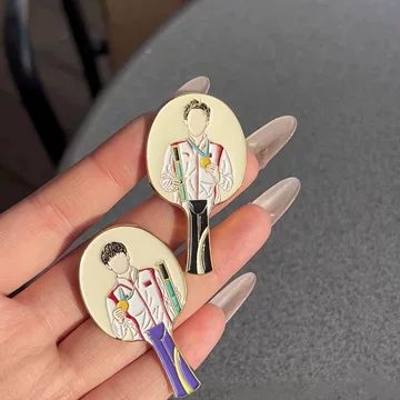孫穎莎・王楚欽（莎頭）ピンバッジ／全26種セット／メタル徽章 孫穎莎・王楚欽（莎頭）ピンバッジ／全26種セット／メタル徽章
