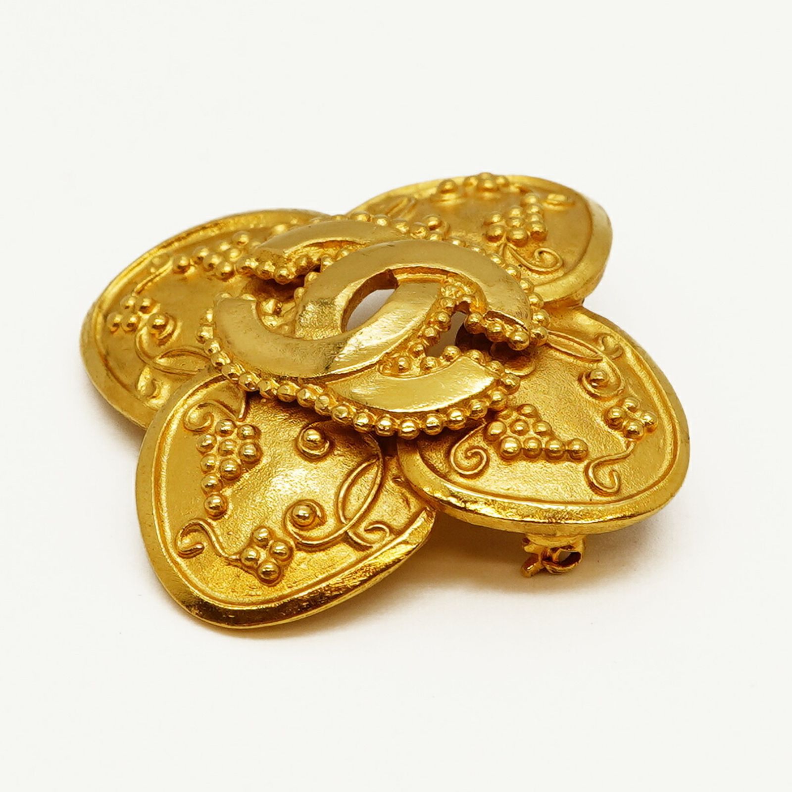 シャネル(Chanel) シャネル ブローチ ココマーク フラワーモチーフ GP