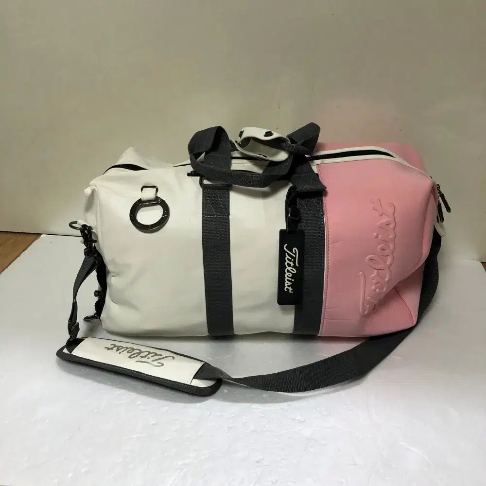 Titleist(タイトリスト) ボストン クロスバッグ @9984 - メルカリ