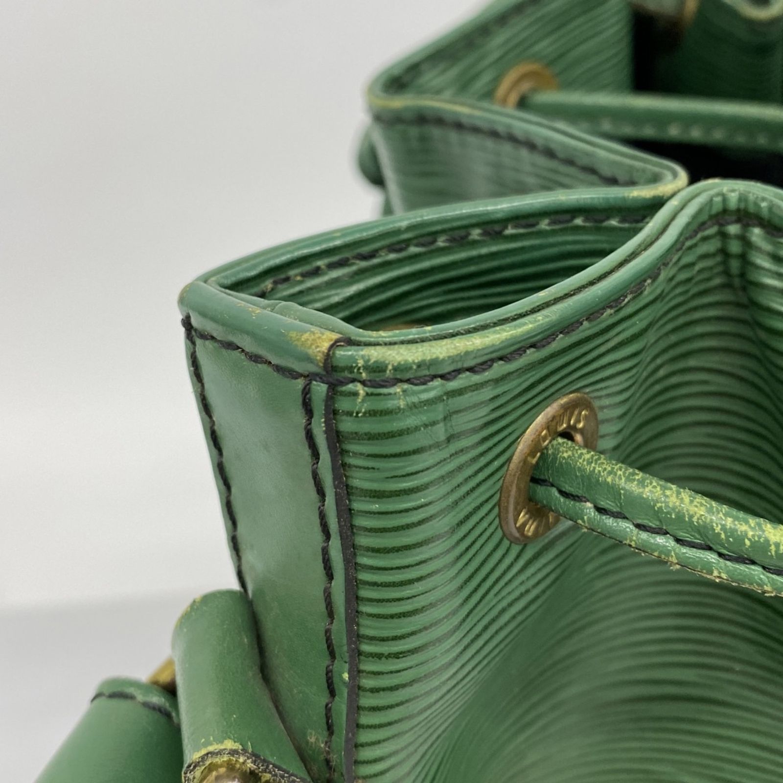 ルイ・ヴィトン(Louis Vuitton) ルイ・ヴィトン ショルダーバッグ エピ