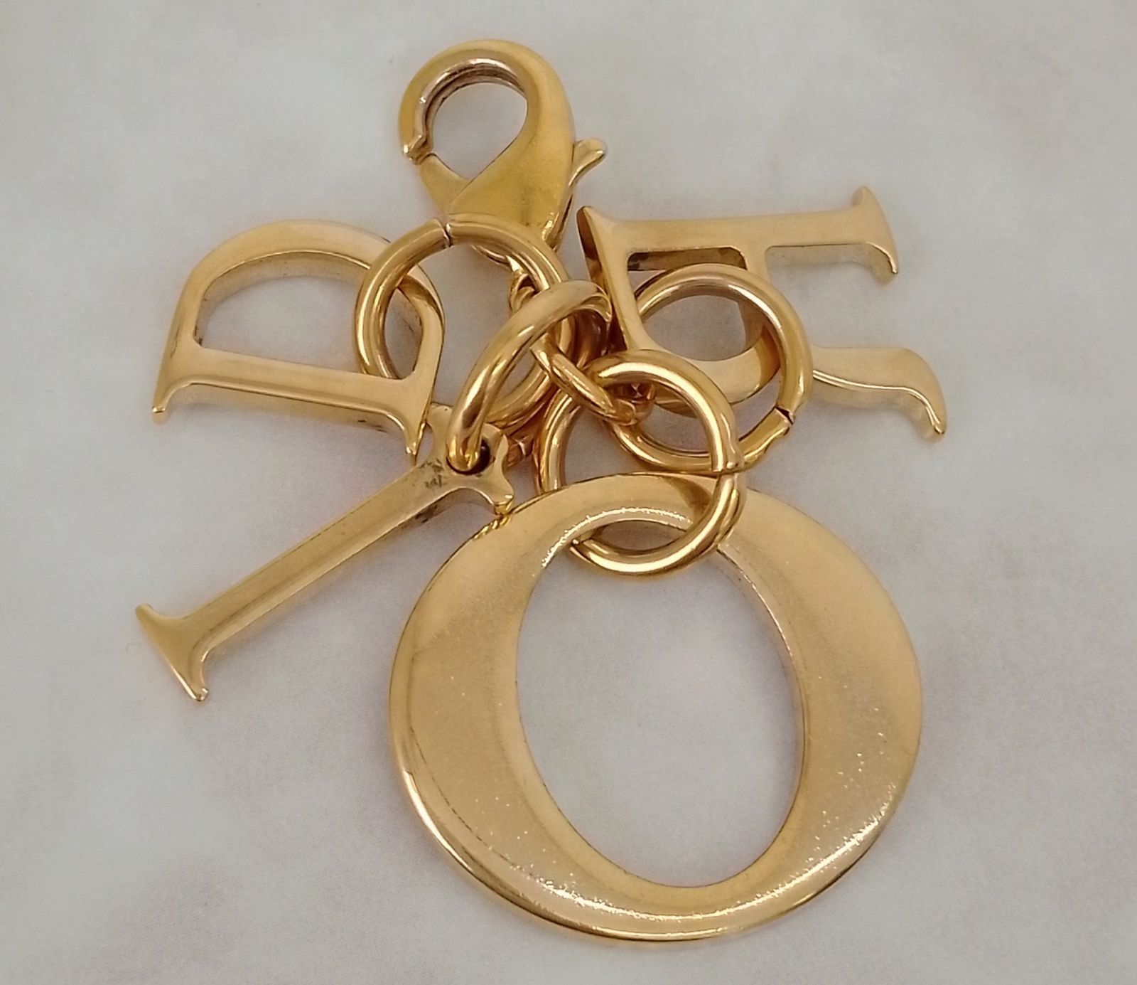 AQS23 クリスチャンディオール 極美品 DIORロゴチャーム ゴールド金具