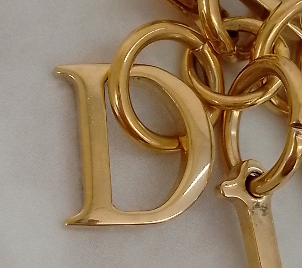 AQS23 クリスチャンディオール 極美品 DIORロゴチャーム ゴールド金具