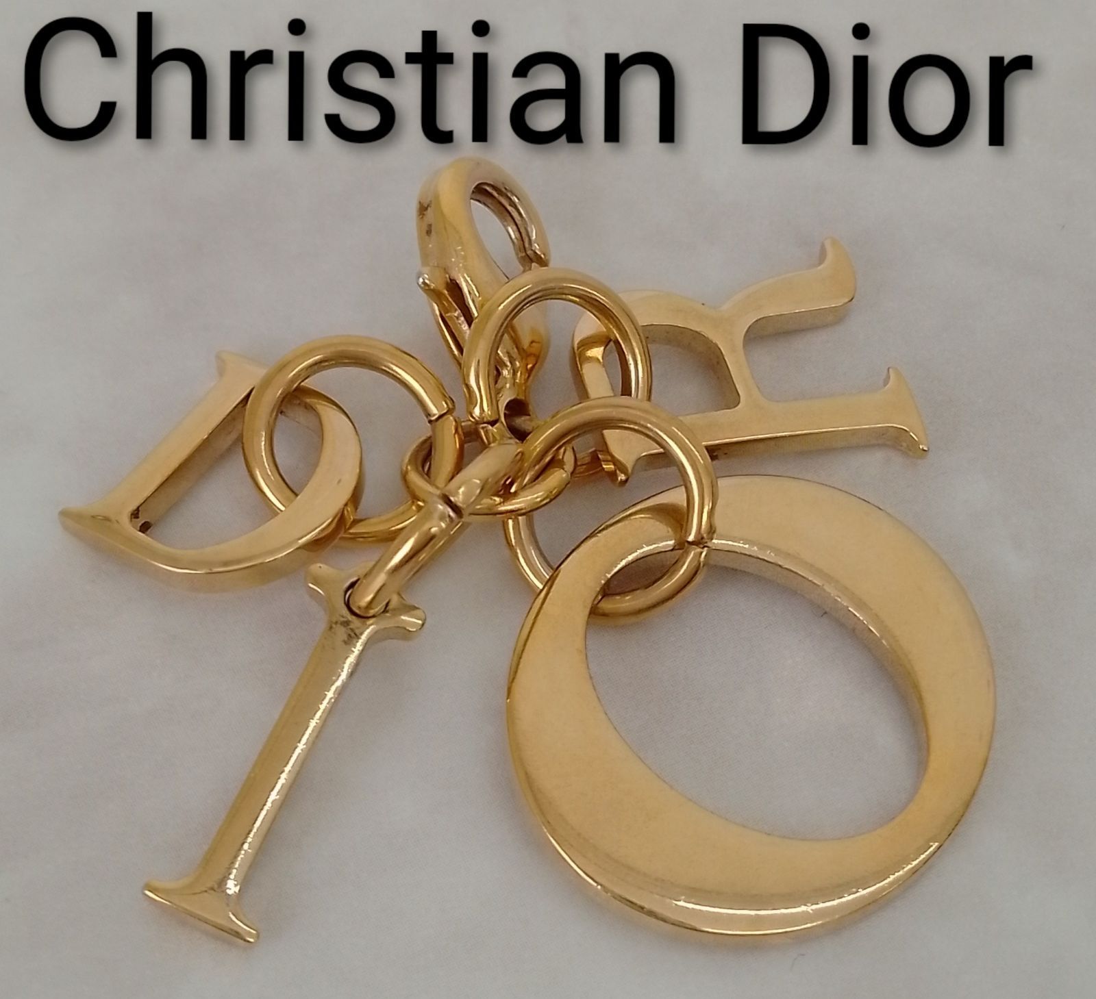 AQS23 クリスチャンディオール 極美品 DIORロゴチャーム ゴールド金具