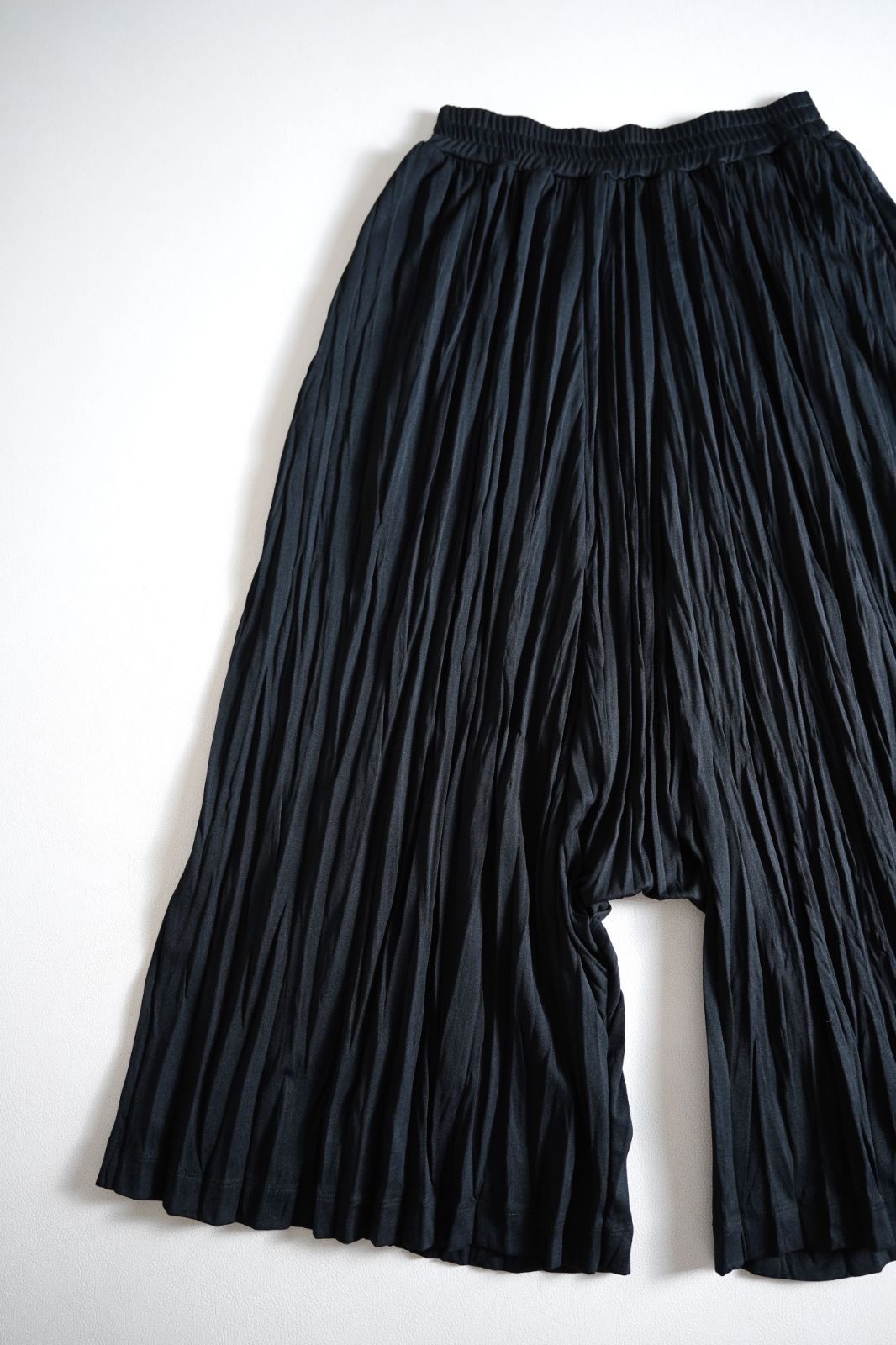 137t*美品 ZUCCa ズッカ ライトPEワッシャー パンツ M ブラック - メルカリ