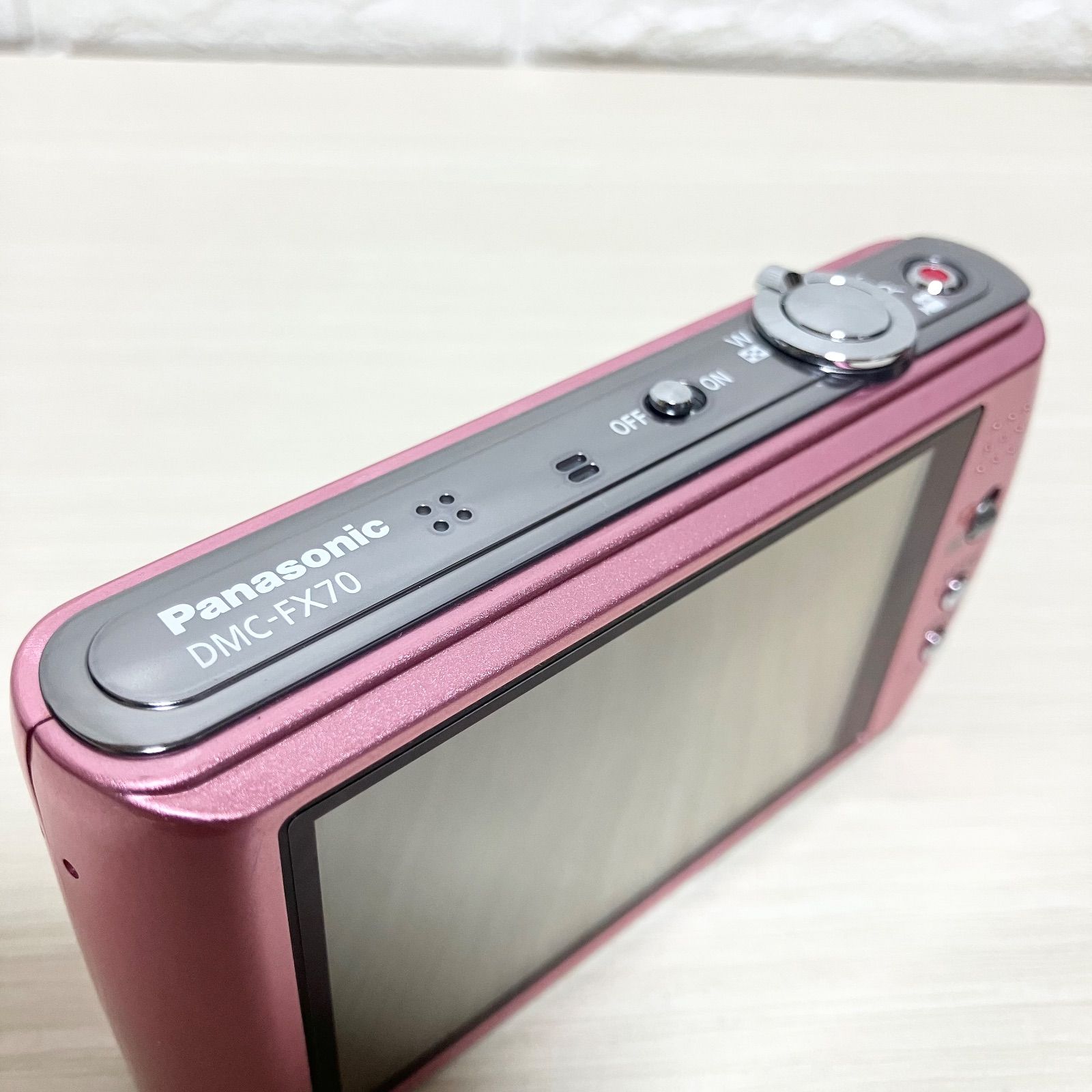 美品！パナソニック DMC-FX70 ルミックス Panasonic LUMIX ピンク 付属