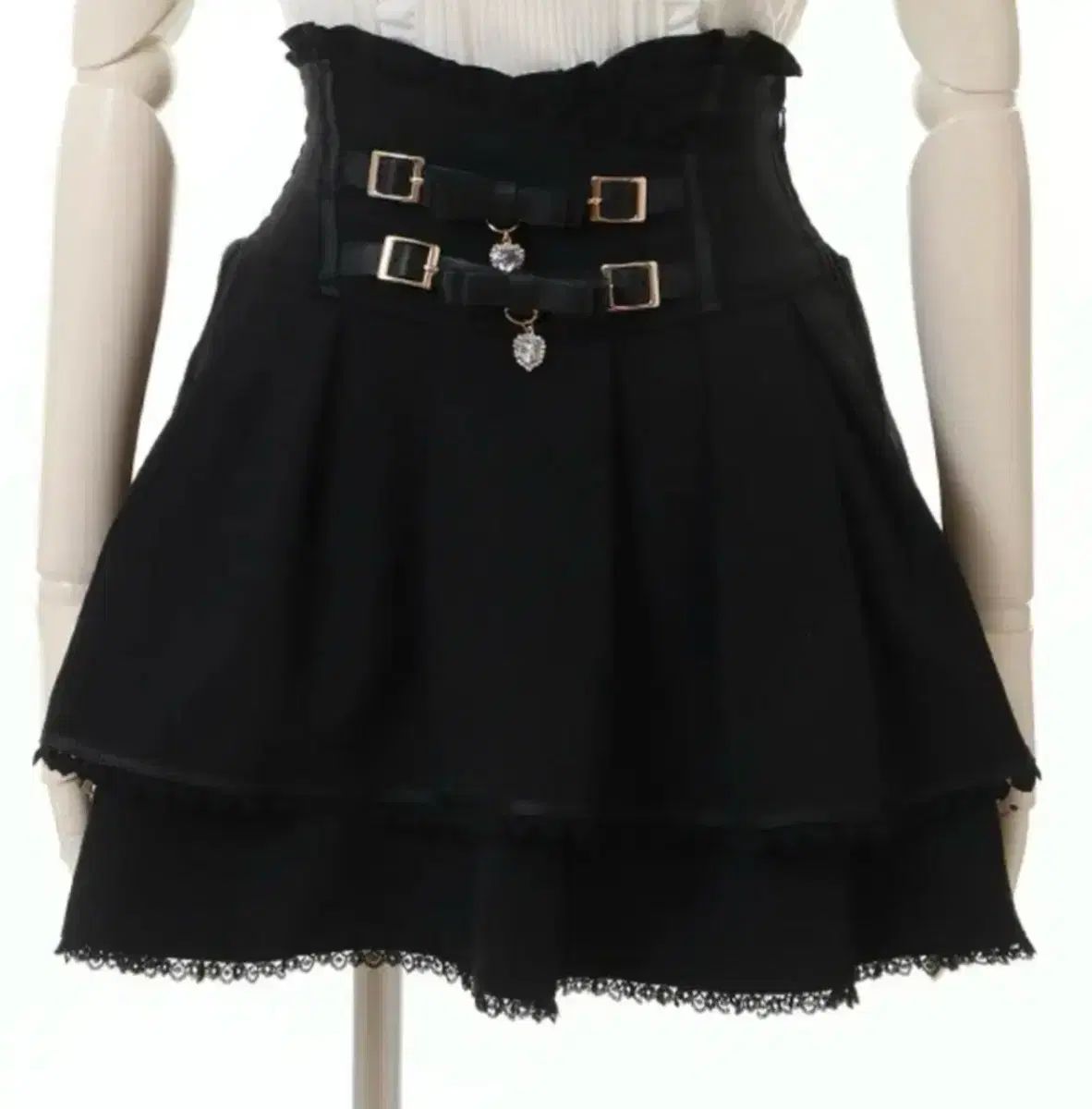 リズリサ 量産型 地雷系 2連ベルト ブラック スカート - メルカリ